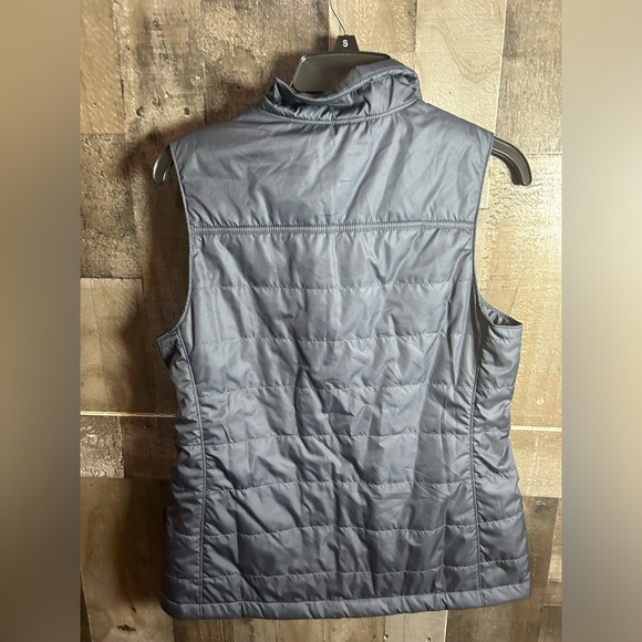 Vest - Picture 7 of 7